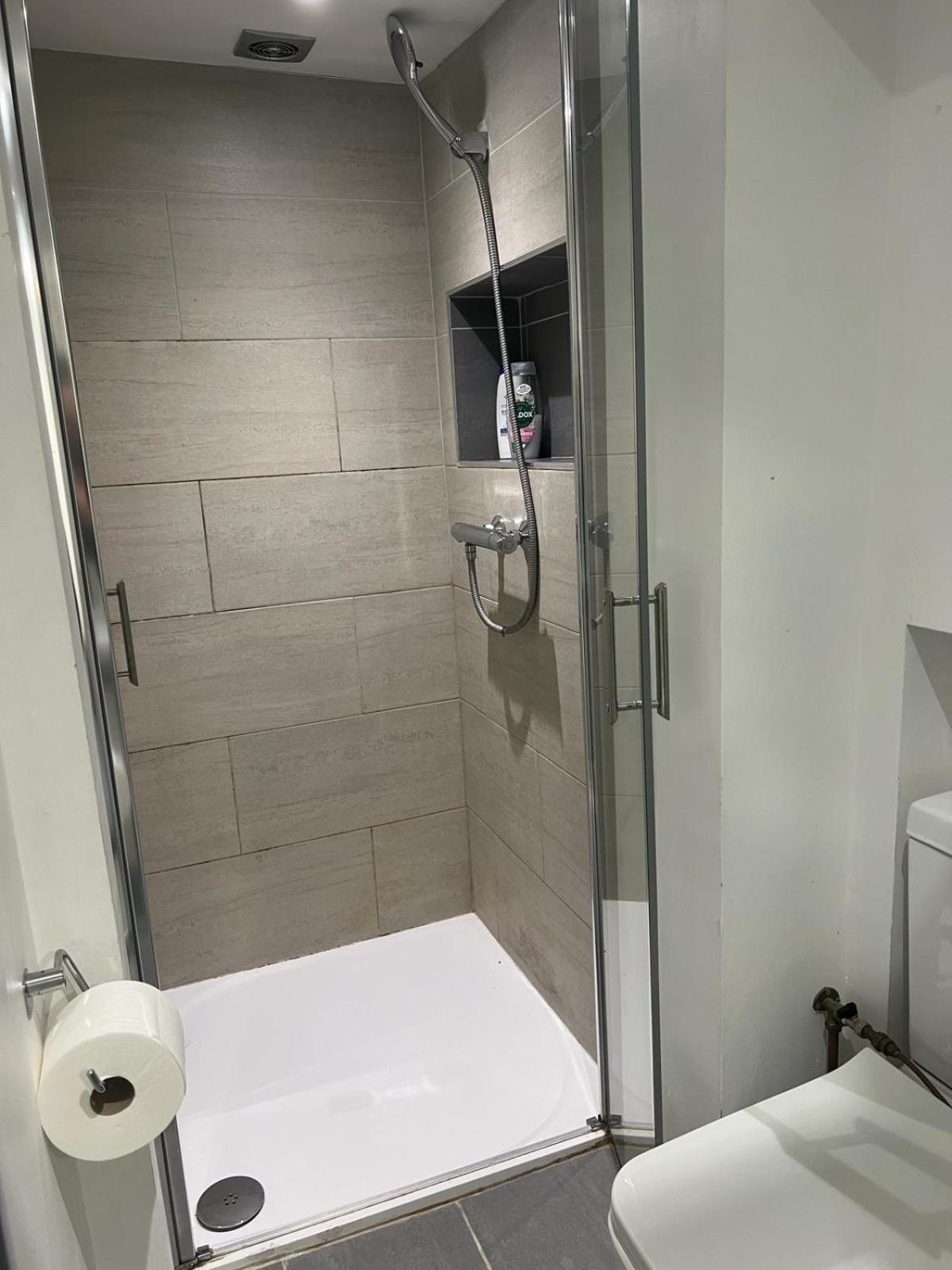 Comfy Private Bedrooms In Euston, Central Лондон Экстерьер фото