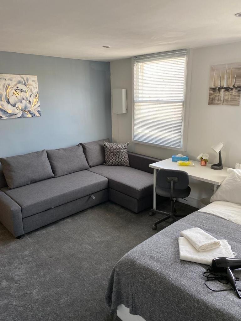 Comfy Private Bedrooms In Euston, Central Лондон Экстерьер фото